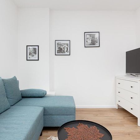 Studio Apartment Ochota Siemienskiego By Noclegi Renters Warschau Buitenkant foto