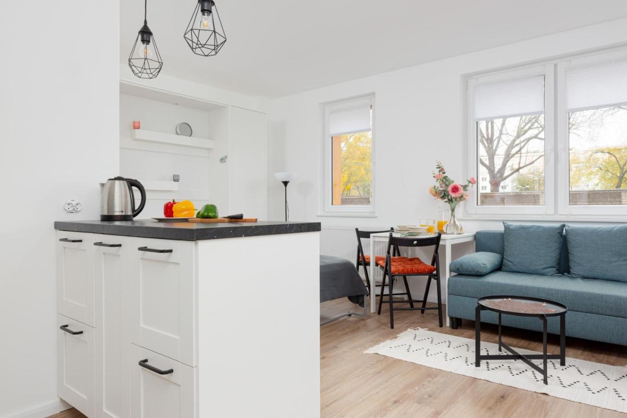Studio Apartment Ochota Siemienskiego By Noclegi Renters Warschau Buitenkant foto